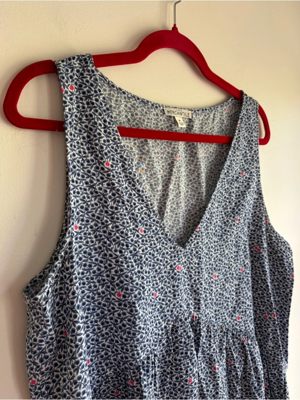 J. Crew V Neck Blue Floral Ruffle Bottom Peplum Sleeveless Shirt Size M